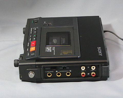 SONY TCD-D10
